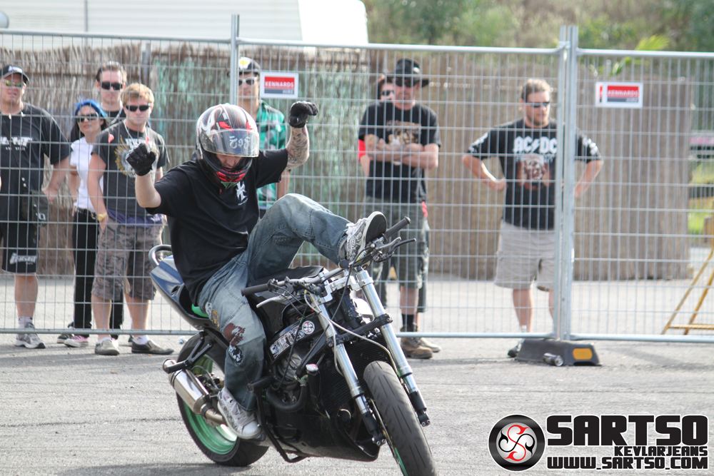 Footwork trick at a bike show